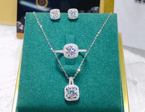 Rose box  diamond theme exclusive and luxury set