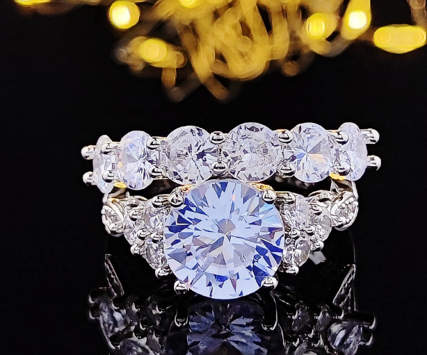 LUXURY RHODIUM PLATED RING SET FOR HER EXCLUSIVE