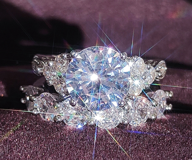 LUXURY RHODIUM PLATED RING SET FOR HER EXCLUSIVE