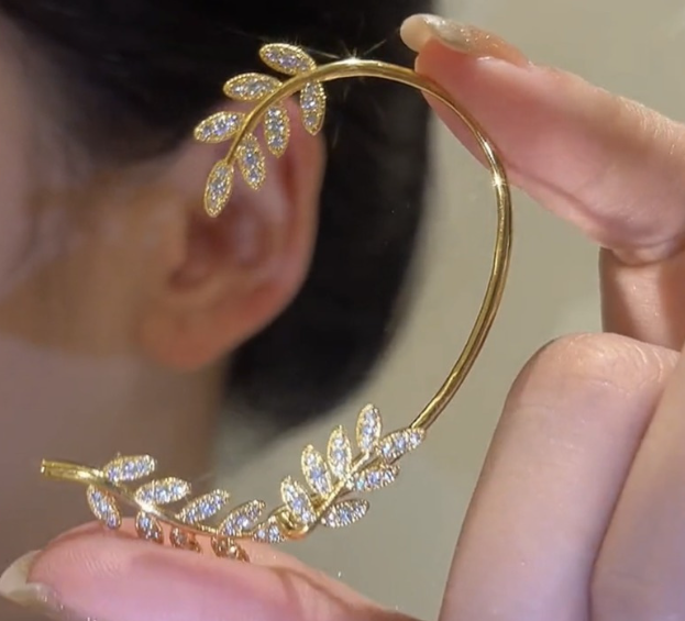 HIGH QUALITY LUXURY WEAR GOLD PLATED ZIRCON EAR CUFF