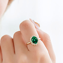 HIGH QUALITY GOLD PLATED ADJUSTABLE RING WITH LUXURY BOX PACKING