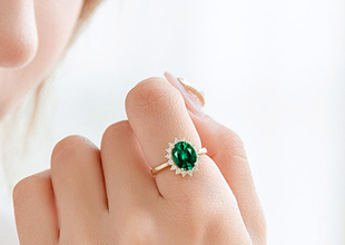 HIGH QUALITY GOLD PLATED ADJUSTABLE RING WITH LUXURY BOX PACKING