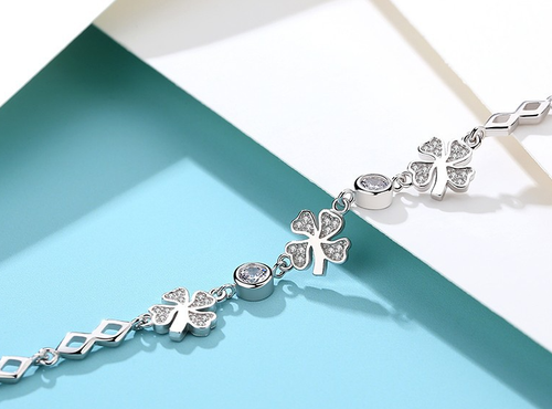 HIGH QUALITY PLATINUM PLATED ZIRCON BRACELET