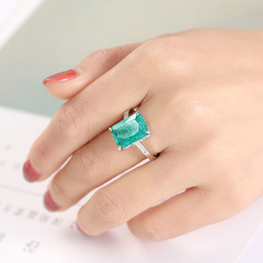 THE GEMLOOK LUXURY EXCLUSIVE QUALITY RING BOX PACKED