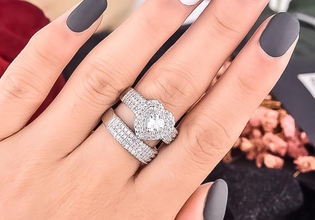 high quality platinum plated zircon ring set