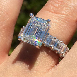 Diamond cut luxury adjustable ring with box packing