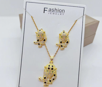 Brand look luxury set with exclusive box packing and quality