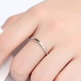Original 925 sterling silver (chaandi) ring!