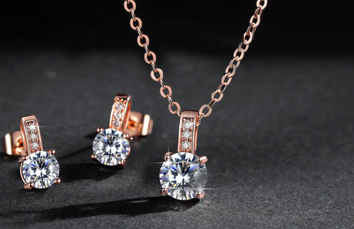 ROSE GOLD PLATED ZIRCON CHAIN PENDANT AND EARRINGS!