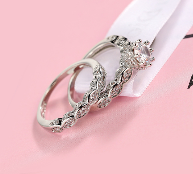 Luxe Travertine platinum plated zircon ring set of 2