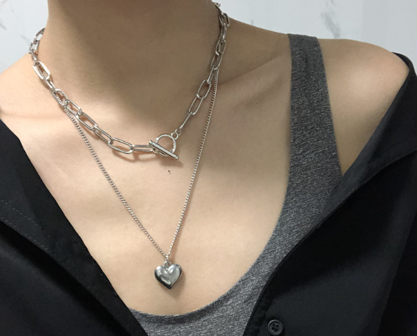 Exclusive chic wear necklace