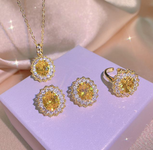 DIAMOND CUT EXCLUSIVE AND LUXURY QUALITY SET BOX PACKED