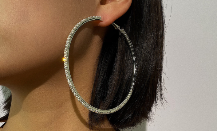 HIGH QUALITY LUXURY WEAR CHIC WEAR EARRINGS