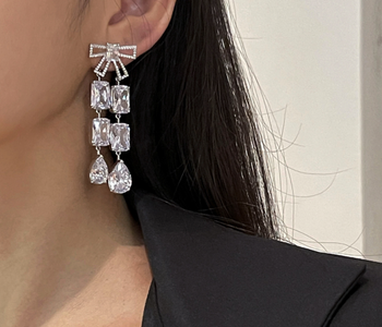 ZIRCON STONES HIGHLY FINISHED RHODIUM PLATED ART NOVEAU LUXURY EARRINGS