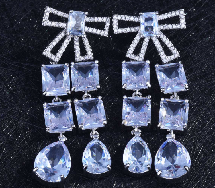 ZIRCON STONES HIGHLY FINISHED RHODIUM PLATED ART NOVEAU LUXURY EARRINGS