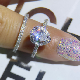 DIAMOND CUT  RHODIUM PLATED LUXURY RING SET