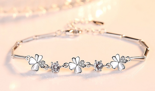 The flower pattern luxury stone work perfect gift for her