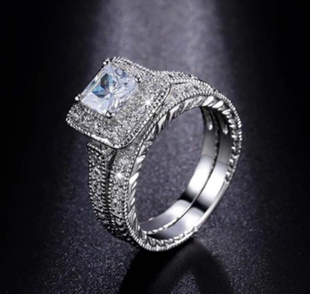 The engagement look perfect diamond cut luxury quality ring set for her