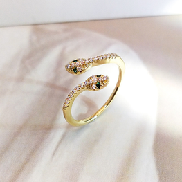 CAR*IER LOOK LUXURY QUALITY RING FOR HER LONG LASTING