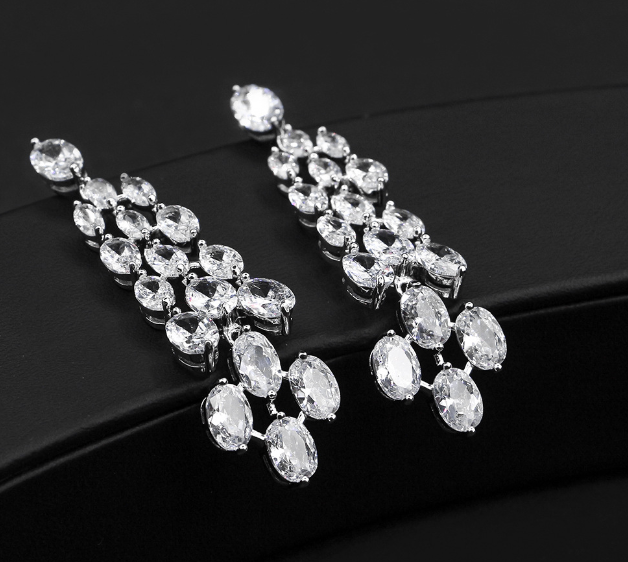 RHODIUM PLATED LUXURY ZIRCON EARRINGS