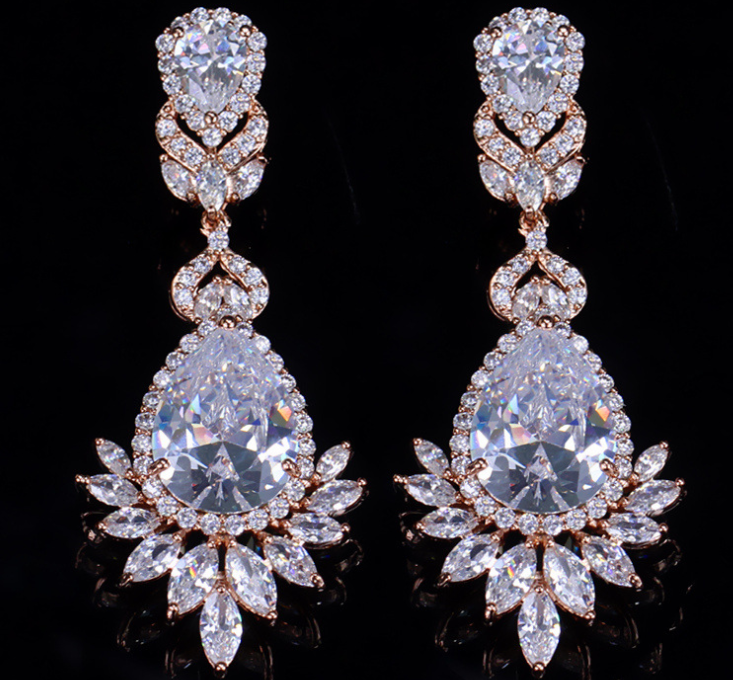 ZIRCON STONES HIGHLY FINISHED ART NOVEAU LUXURY EARRINGS