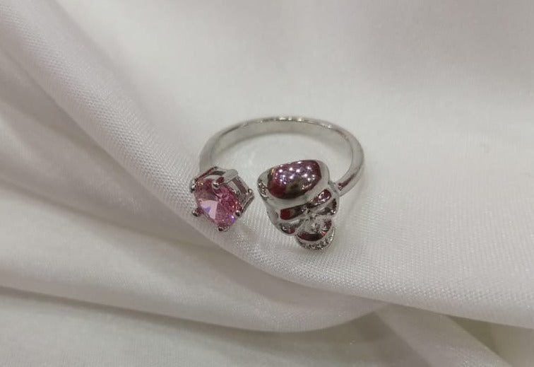 Exclusive ring for adjustable size