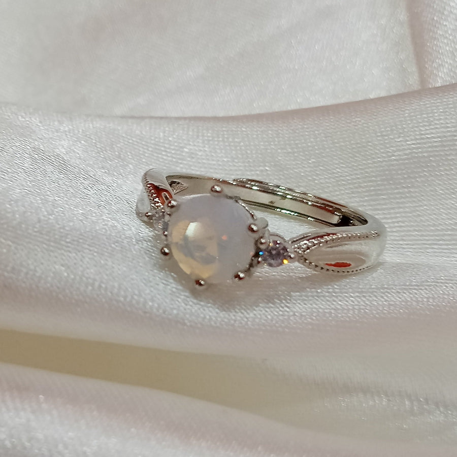 Exclusive ring adjustable