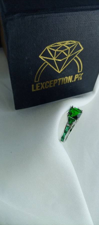 Emerald Look Luxury platinum plated ring