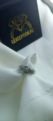 THE LUXURY LOOK HIGH QUALITY RING
