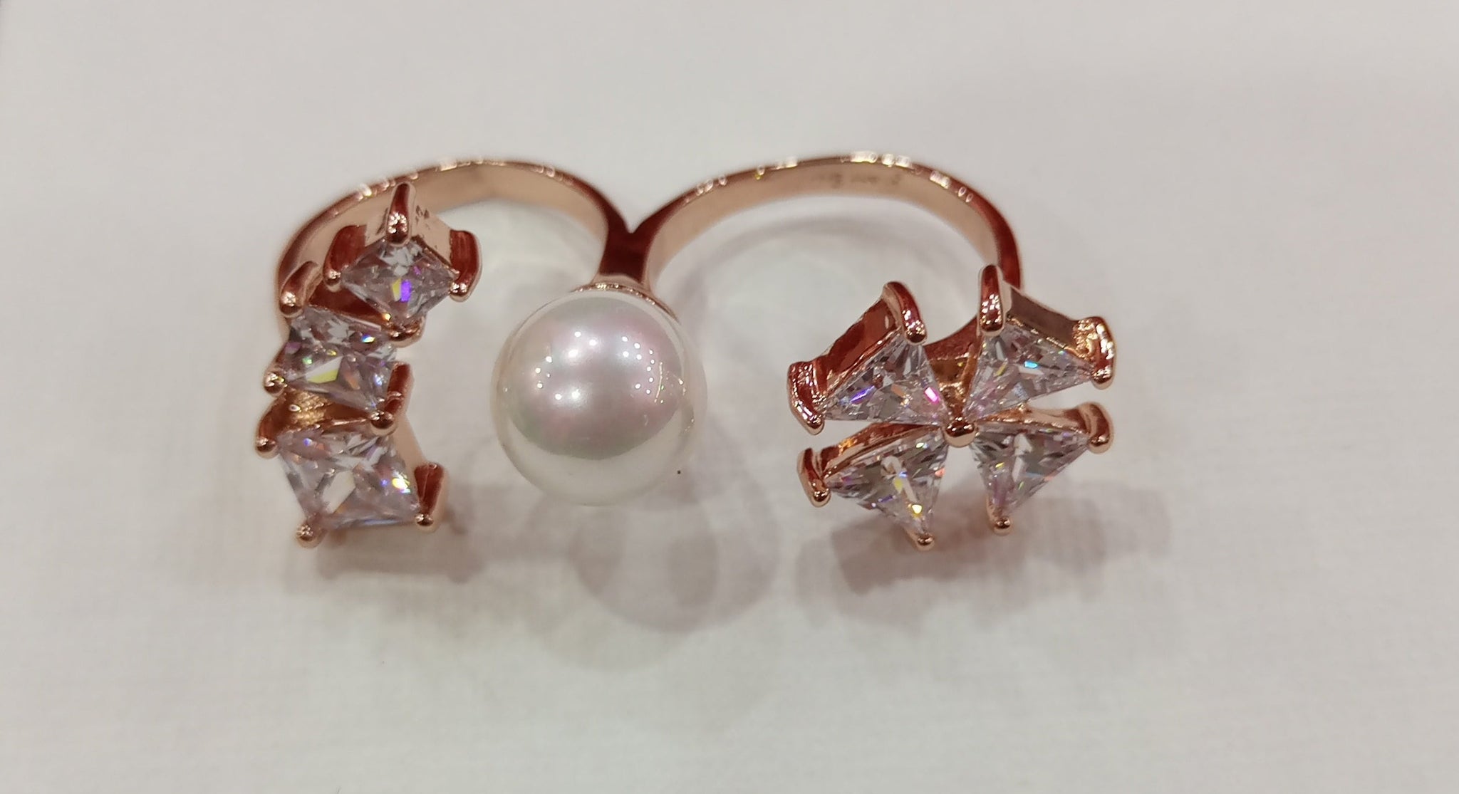 High Quality Rose Gold Plated Zircon Two Finger Ring Adjustable