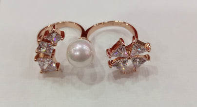 adjustable 2 finger ring pearl look non tarnish