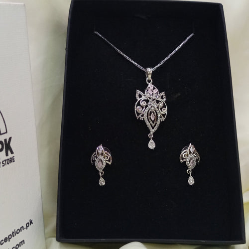 Ethnic look necklace earrings zircon set