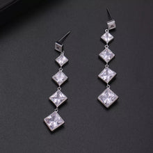 Hanging look luxury zircon earrings