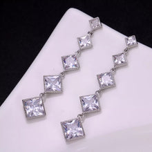 Hanging look luxury zircon earrings