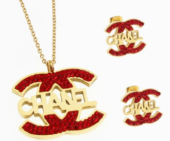 CHANEL LUXURY PENDANT & EARRING SET WITH CUSTOMIZE BOX PACKING