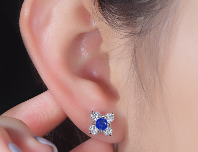 HIGHLY FINISHED STUDS RHODIUM PLATED ART NOVEAU LUXURY EARRINGS
