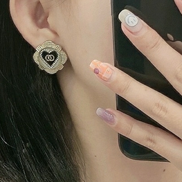 CHANNEL BRANDED EARRINGS LUXURY