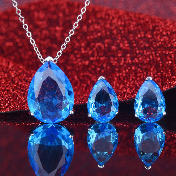 AQUA LOOK ZIRCON LUXURY PENDANT CHAIN EARRINGS SET WITH CUSTOMIZE BOX