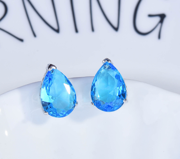 AQUA LOOK ZIRCON LUXURY PENDANT CHAIN EARRINGS SET WITH CUSTOMIZE BOX