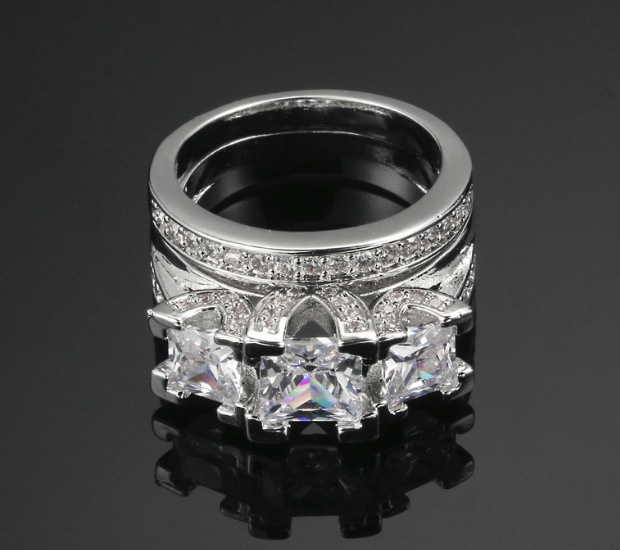 RHODIUM PLATED LUXURY RING SET OF 2.