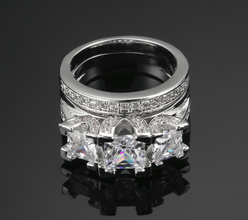RHODIUM PLATED LUXURY RING SET OF 2.