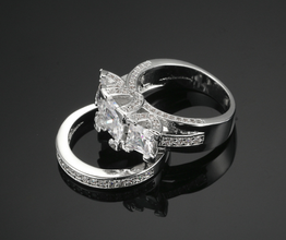RHODIUM PLATED LUXURY RING SET OF 2.
