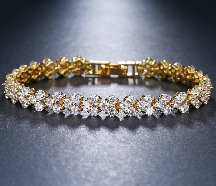LUXURY GOLD LOOK EXCLUSIVE BRACELET FREE BOX PACKAGING LUXURY GIFT FOR HER