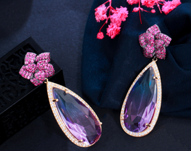 ZIRCON STONES HIGHLY FINISHED GOLD PLATED LUXURY EARRINGS