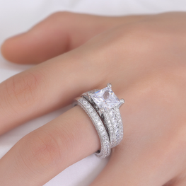 Diamond cut look Exclusive quality luxury Ring set for her