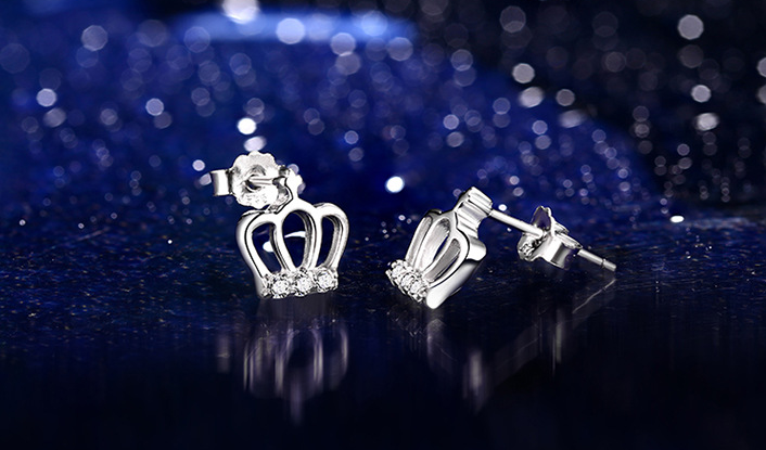 HIGH QUALITY LUXURY WEAR PLATINUM PLATED ZIRCON EARRINGS