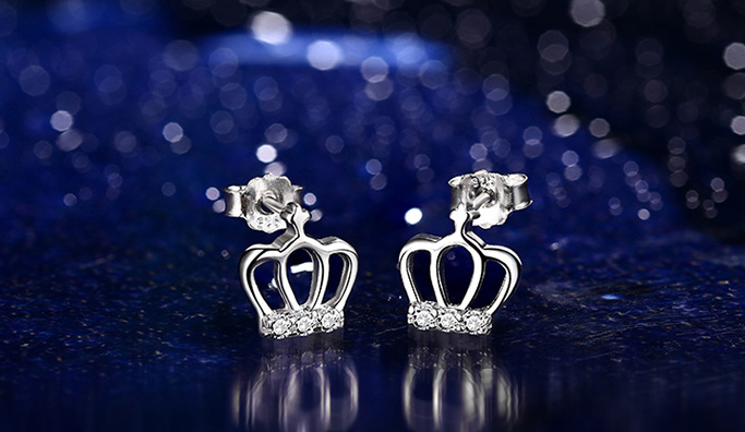 HIGH QUALITY LUXURY WEAR PLATINUM PLATED ZIRCON EARRINGS