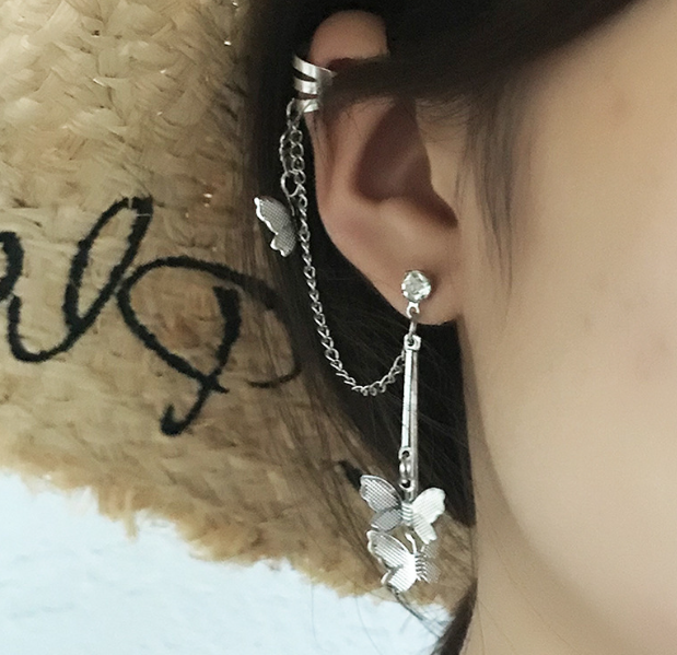 HIGH QUALITY LUXURY WEAR PLATINUM PLATED EAR CUFF