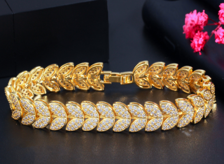 LEAF PATTERN STONES HIGHLY FINISHED GOLD PLATED ART NOVEAU LUXURY BRACELET