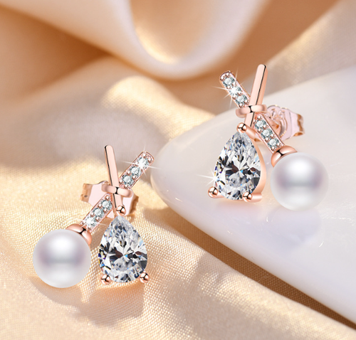 LUXURY WEAR ROSE GOLD PLATED PEARL ZIRCON EARRINGS